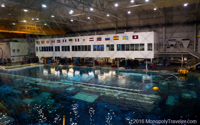 Underwater training pool