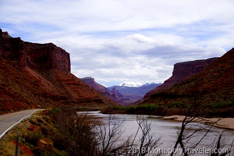 The overall view along the Colorado River